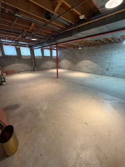 More Photos Of 205 N 13th St, Nebraska City Office For Sale