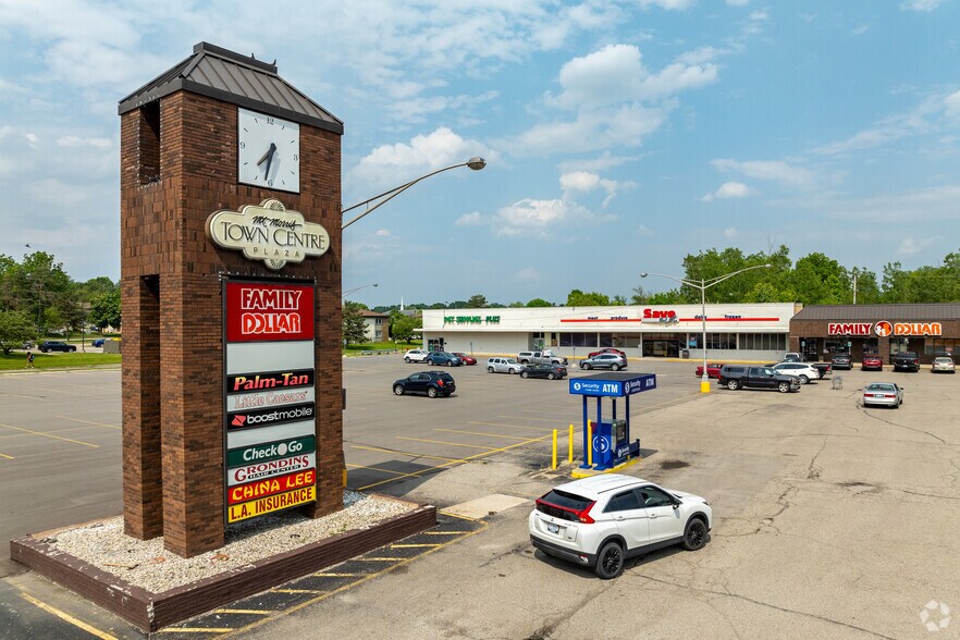 More Photos Of 11956-11972 N Saginaw St, Mount Morris General Retail For Lease