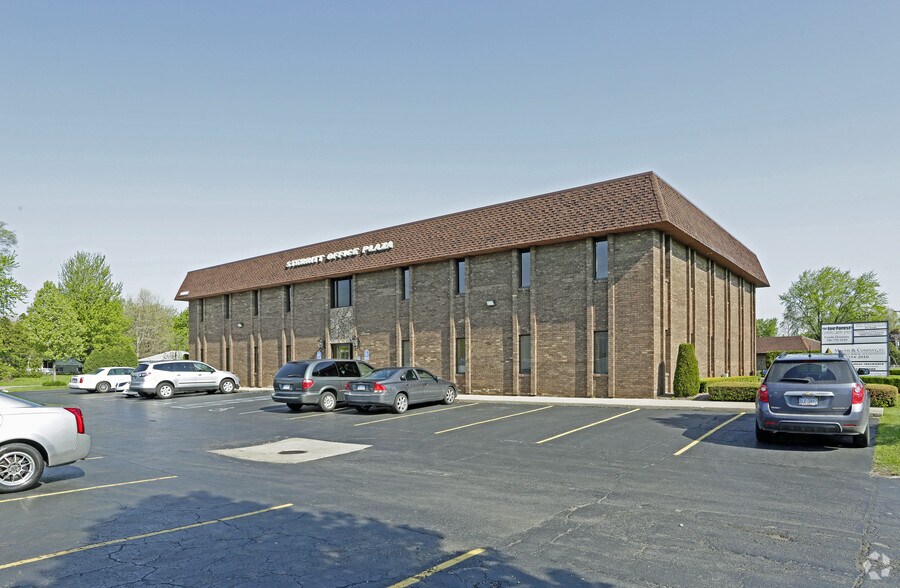 Primary Photo Of 45200 Sterritt St, Utica Office For Lease