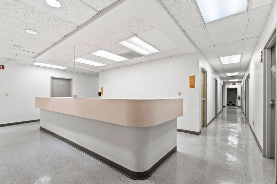 More Photos Of 315 Gill Ave, Knoxville Medical For Lease