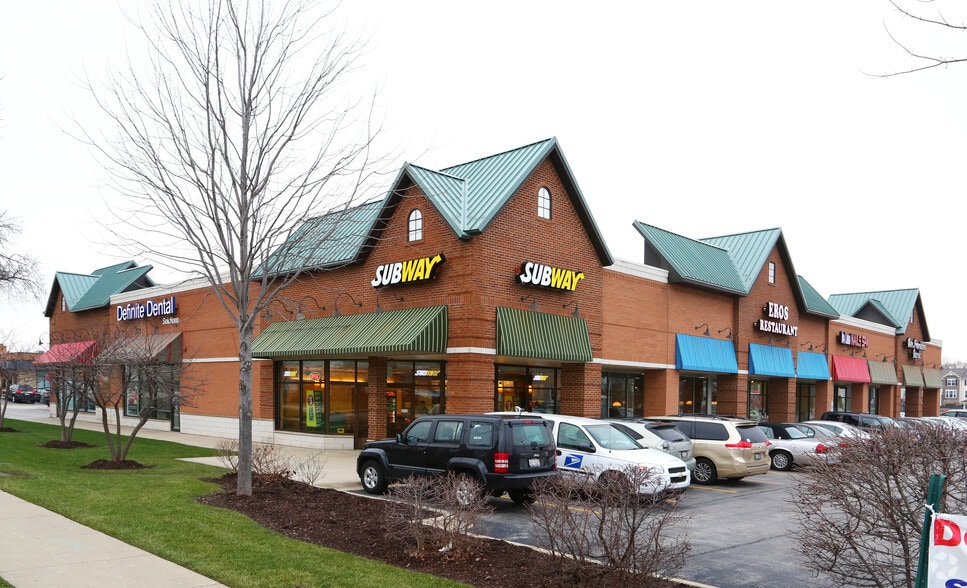 More Photos Of 830 E Kensington Rd, Arlington Heights Freestanding For Lease