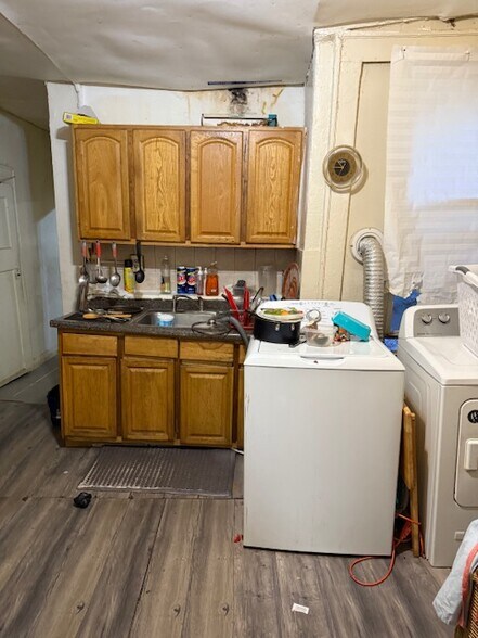 More Photos Of 876 Stuyvesant Ave, Irvington Apartments For Sale