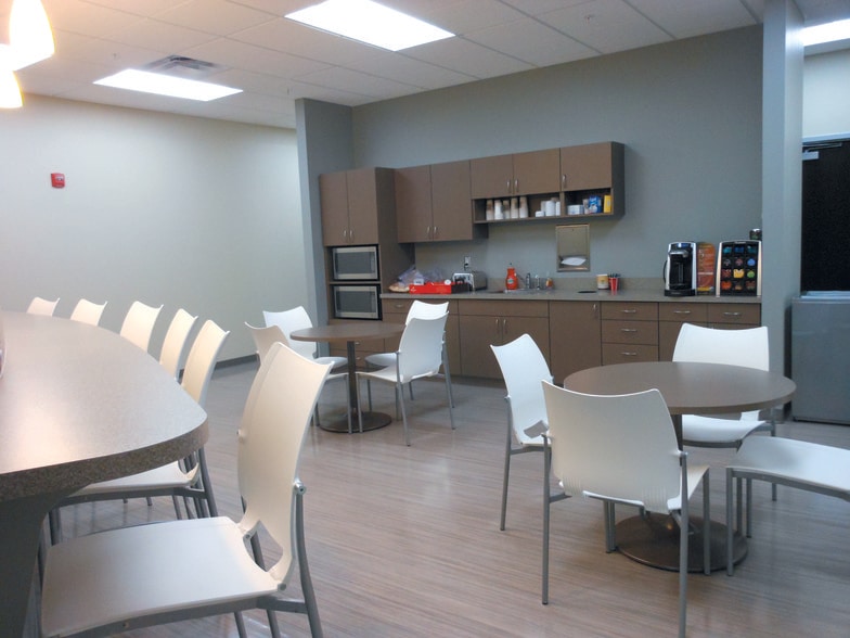 More Photos Of 330-350 Monroe Ave, Rochester Office For Lease