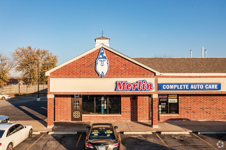 More Photos Of 601-633 Meacham Rd, Elk Grove Village Unknown For Lease