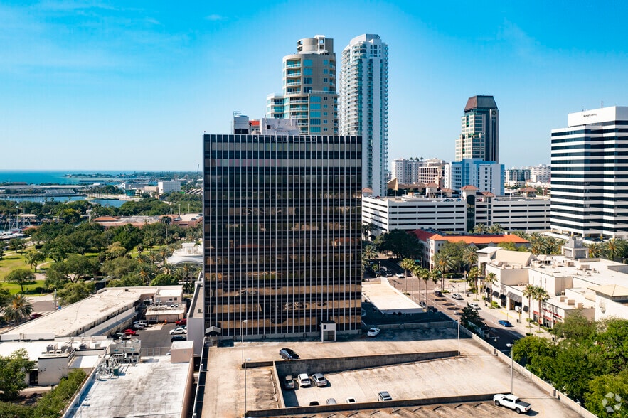 More Photos Of 111 2nd Ave NE, Saint Petersburg Office For Lease