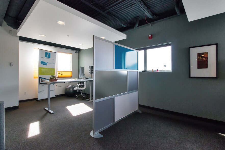 More Photos Of 3020 Carbon Pl, Boulder Office For Sale