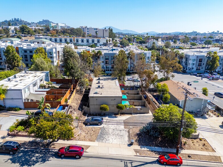 Primary Photo Of 8615 Mellmanor Dr, La Mesa Apartments For Sale