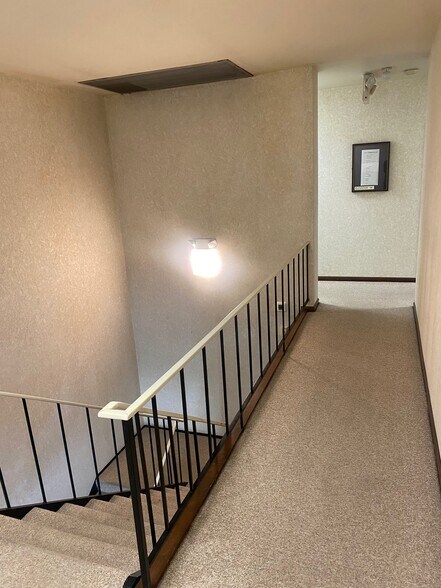 More Photos Of 6660 N High St, Columbus Medical For Sale