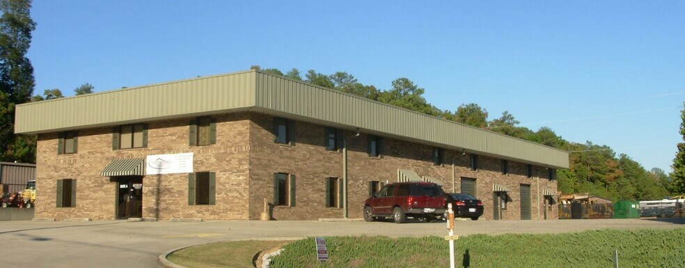 More Photos Of 2007 Old Montgomery Hwy, Birmingham Warehouse For Lease