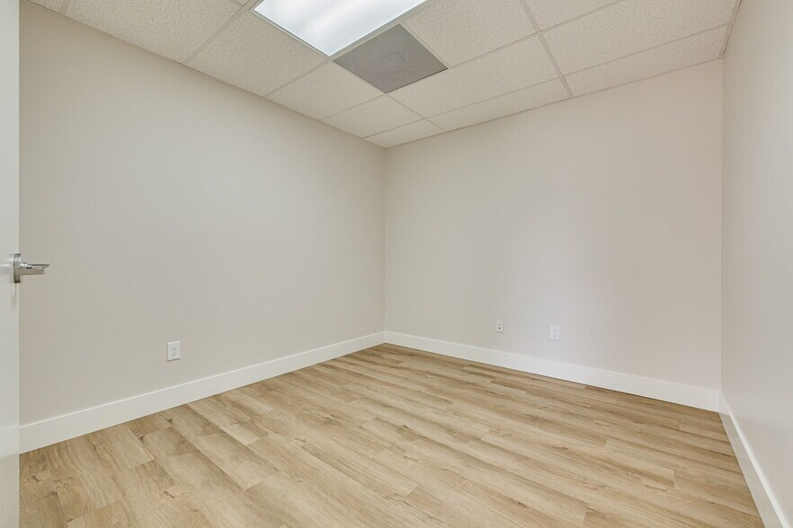 More Photos Of 1465 S Fort Harrison Ave, Clearwater Office For Lease