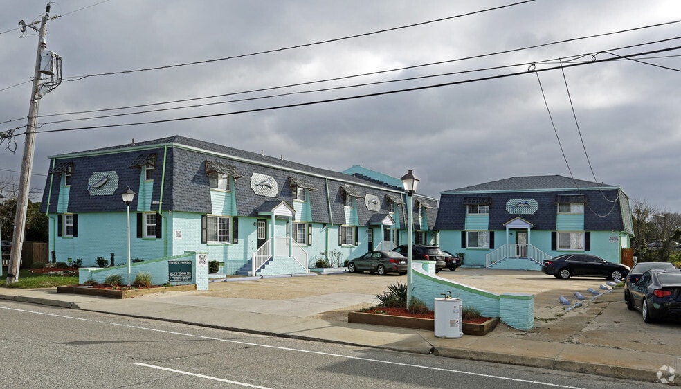 More Photos Of , Norfolk Multifamily For Sale