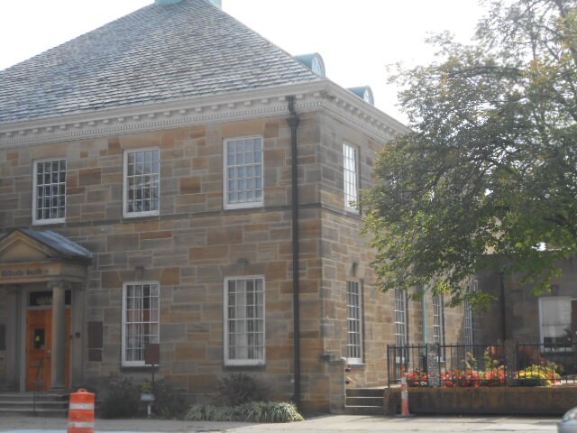 More Photos Of 50-62 W Main St, Chillicothe Office For Lease
