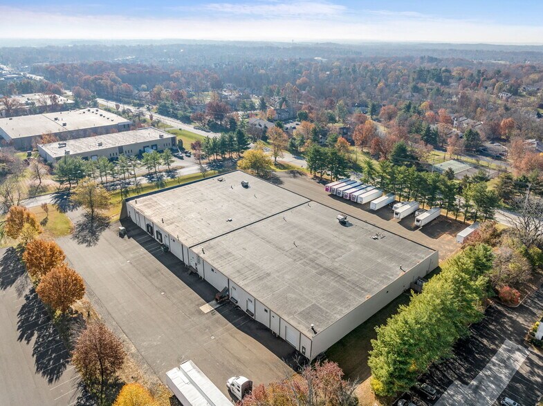 More Photos Of 1370 Welsh Rd, North Wales Warehouse For Lease