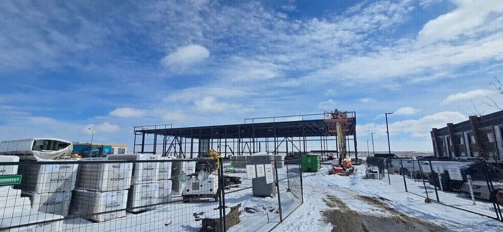 Primary Photo Of 12416 Barlow Trl NE, Calgary Industrial For Sale
