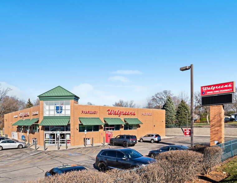 More Photos Of 1010 Maple Ave, Lisle Drugstore For Sale