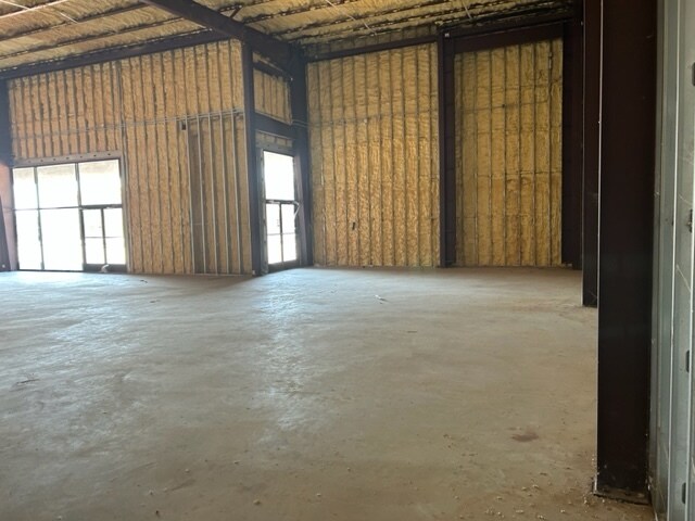 More Photos Of 7219 Rocio Dr, Laredo Office For Lease