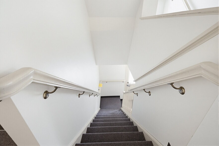 More Photos Of 171 E King St, Lancaster Loft Creative Space For Sale