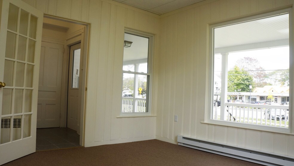 More Photos Of 191 Main St, Old Saybrook Loft Creative Space For Lease