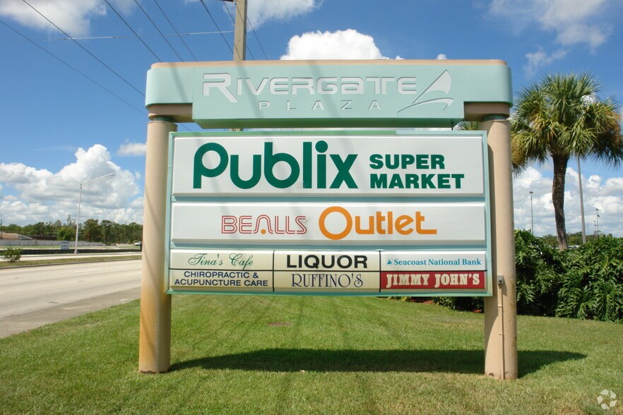 More Photos Of 1095-1193 SE Port St Lucie Blvd, Port Saint Lucie General Retail For Sale