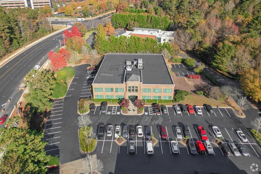 More Photos Of 3030 Royal Blvd S, Alpharetta Unknown For Lease