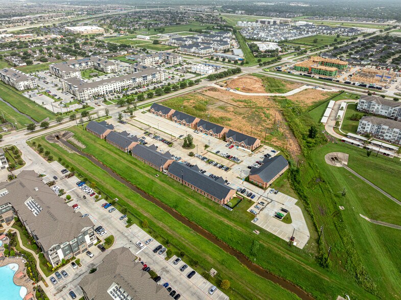 More Photos Of 7103 S Peek Rd, Richmond Medical For Sale