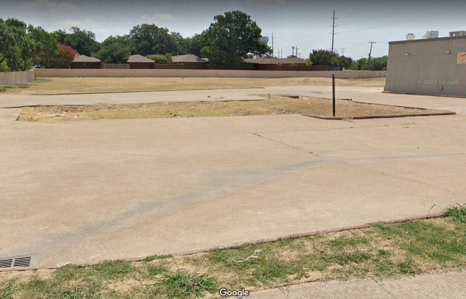 More Photos Of 1624 Marsh, Carrollton Land For Sale