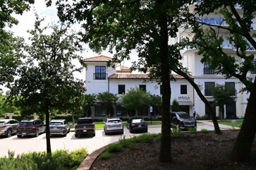 More Photos Of 2800 Lakeside Pky, Flower Mound Medical For Sale