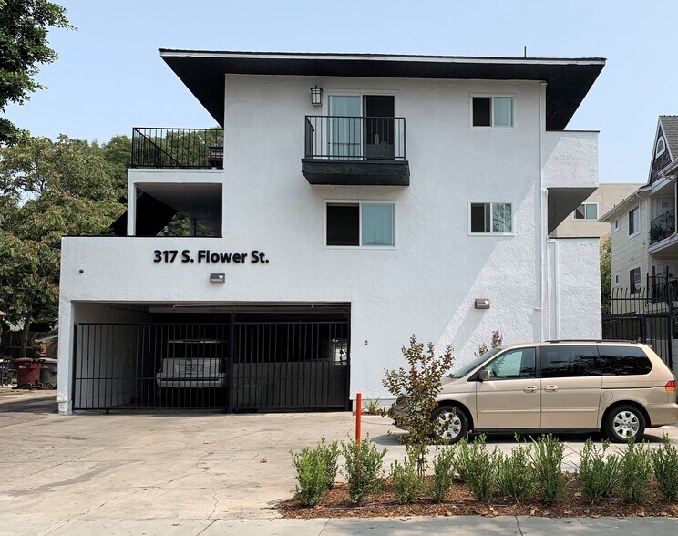 Primary Photo Of 317 S Flower St, Santa Ana Apartments For Sale