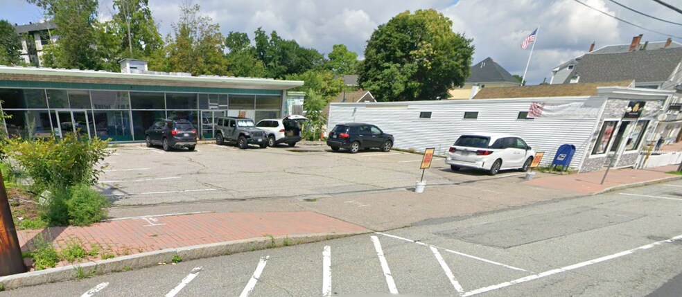 More Photos Of 26 Central Sq, Chelmsford General Retail For Sale