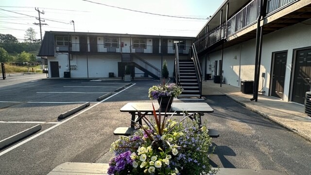 More Photos Of 5519 Highway 153, Hixson Storefront Retail Office For Sale