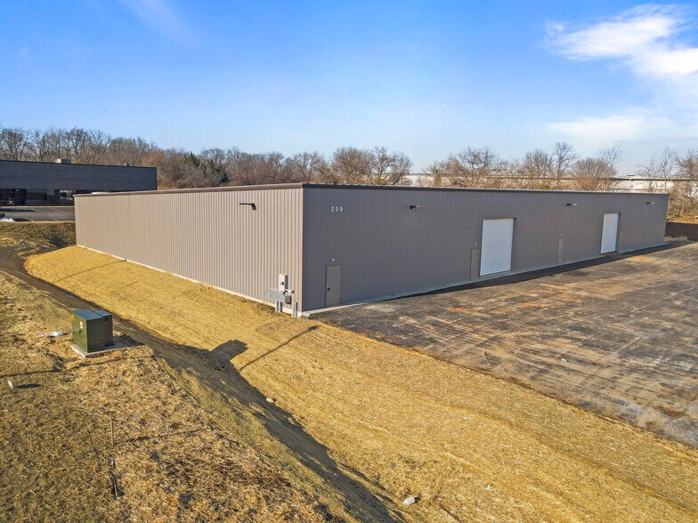 More Photos Of 221 McRand Ct, Hagerstown Light Distribution For Lease