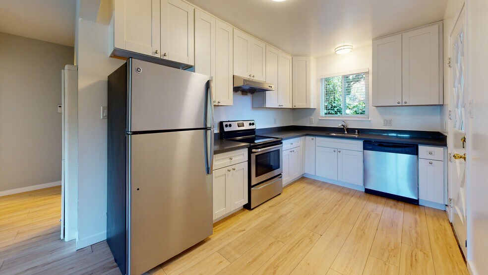 More Photos Of 550 Fairmount Ave, Oakland Apartments For Sale