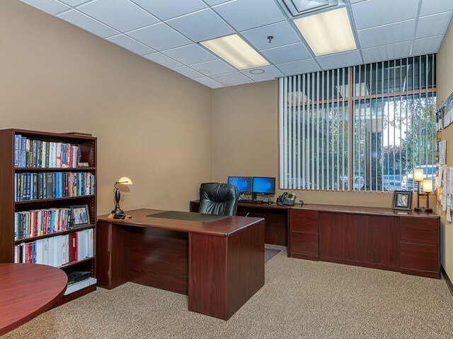 More Photos Of 1250 E Iron Eagle Dr, Eagle Showroom For Lease