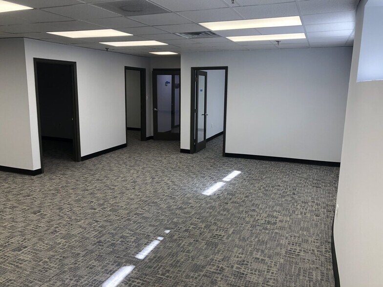 More Photos Of 192 E Bay St, Charleston Office Residential For Lease