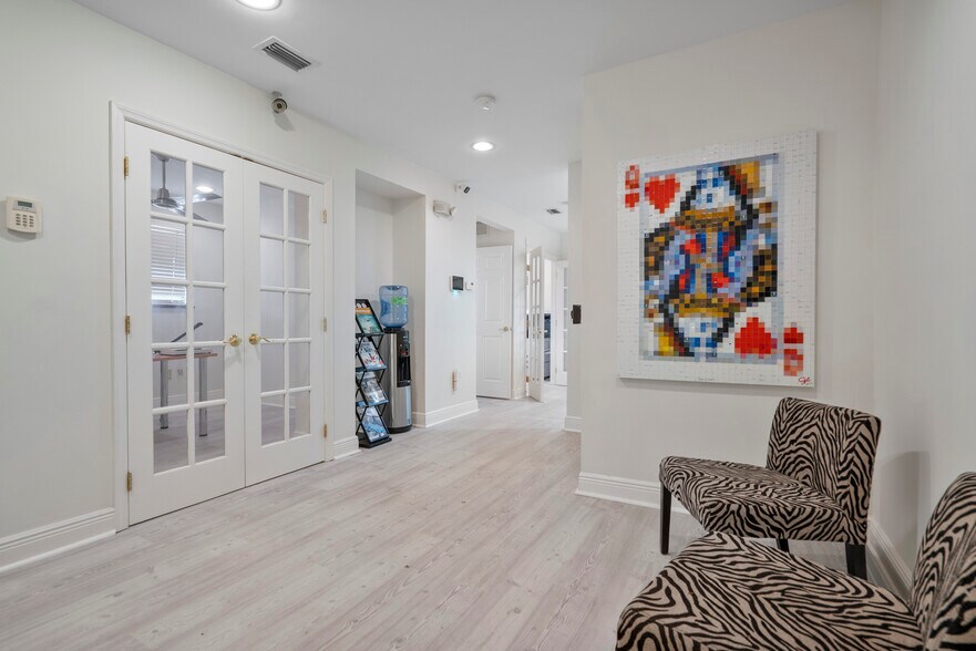 More Photos Of 875 NE 79th St, Miami Loft Creative Space For Lease