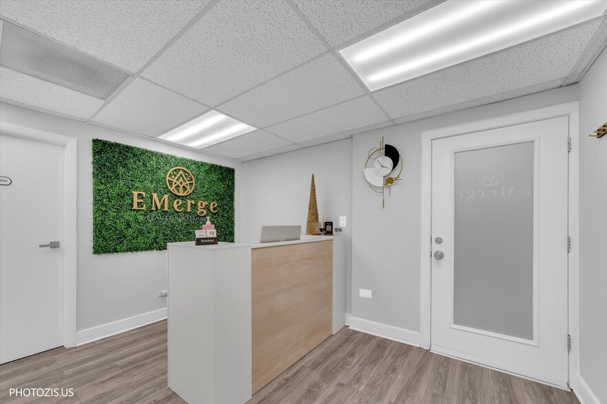 More Photos Of 5097 N Elston Ave, Chicago Medical For Sale