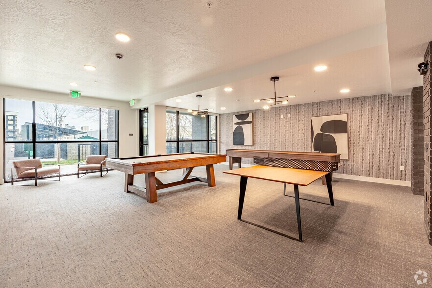 More Photos Of 1925 W North Temple, Salt Lake City Apartments For Lease