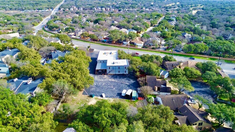 More Photos Of 975 W Bitters Rd, San Antonio Office For Sale