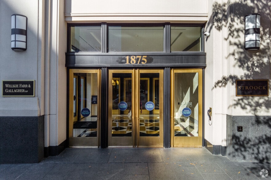More Photos Of 1875 K St NW, Washington Office For Lease