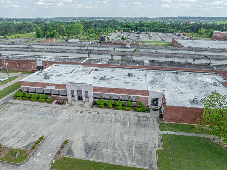 More Photos Of 60 Highway 22, Milledgeville Showroom For Sale
