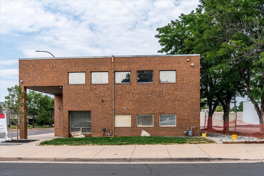 More Photos Of 5699 S Greenwood Cir, Littleton Warehouse For Sale