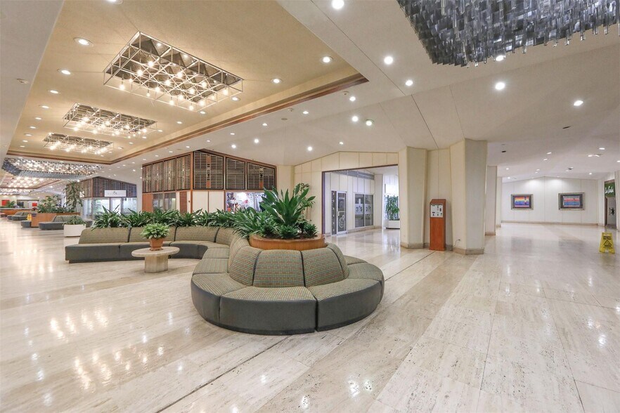 More Photos Of 825 Brickell Bay Dr, Miami Apartments For Lease