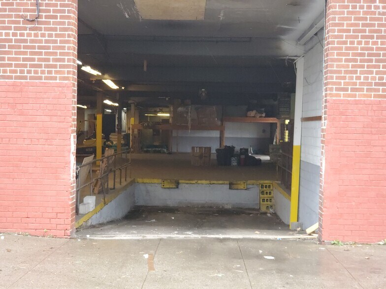 More Photos Of 880-890 Dean St, Brooklyn Warehouse For Lease