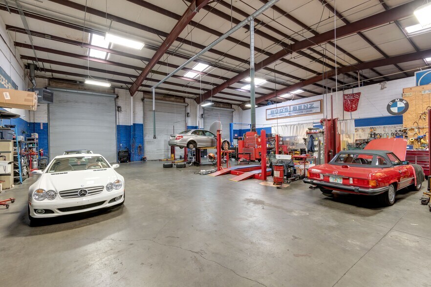 More Photos Of 7773 Strickland St, Douglasville Industrial For Lease