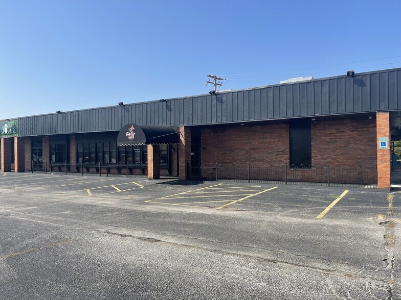 Primary Photo Of , Decatur General Retail For Sale