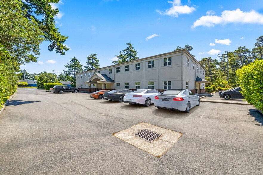 More Photos Of 705 9th St, Florence Medical For Lease