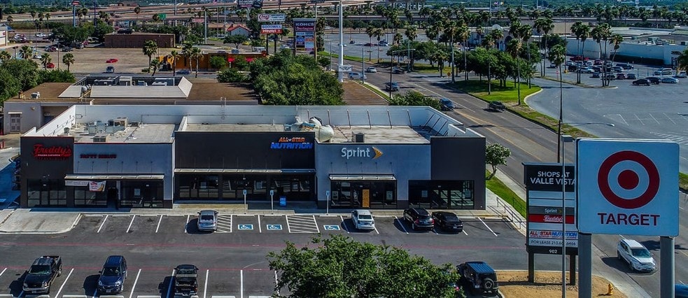 More Photos Of 902-910 Dixieland Rd, Harlingen Freestanding For Lease