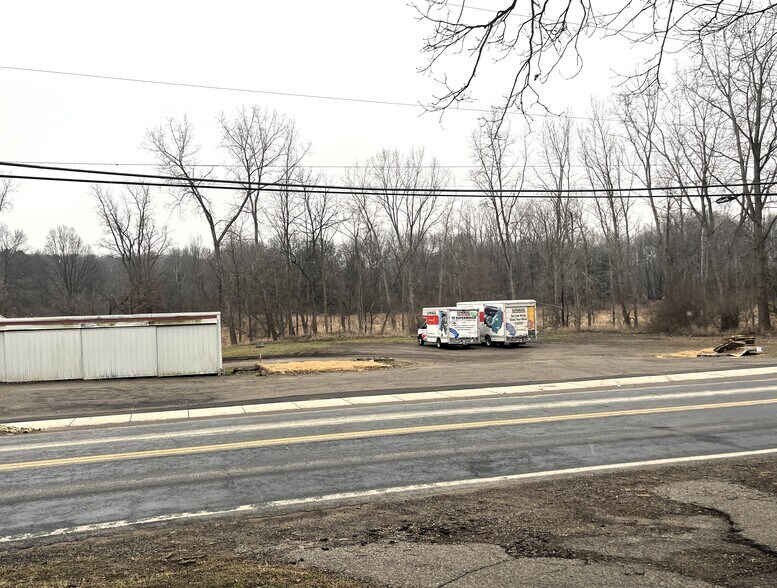 More Photos Of 18875 W Austin Rd, Manchester Distribution For Lease