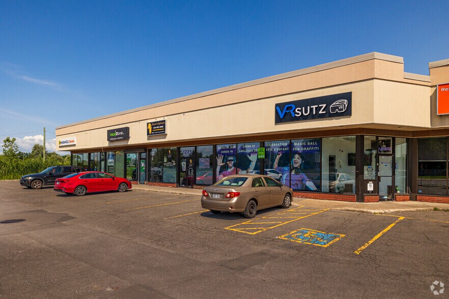 More Photos Of 1245-1275 Boul Des Seigneurs, Terrebonne Freestanding For Lease