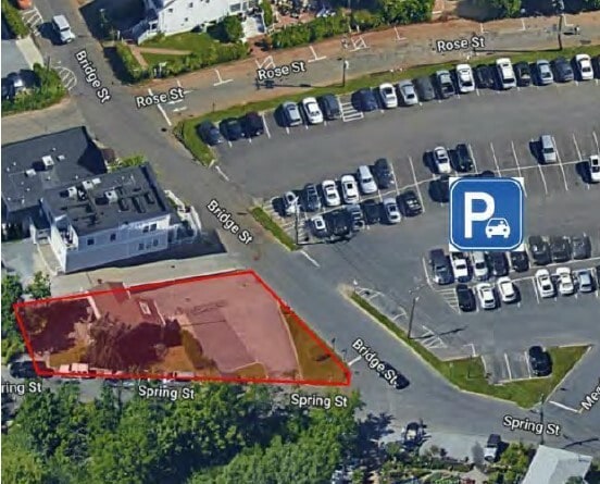 More Photos Of 16 Spring St, Sag Harbor Bank For Lease